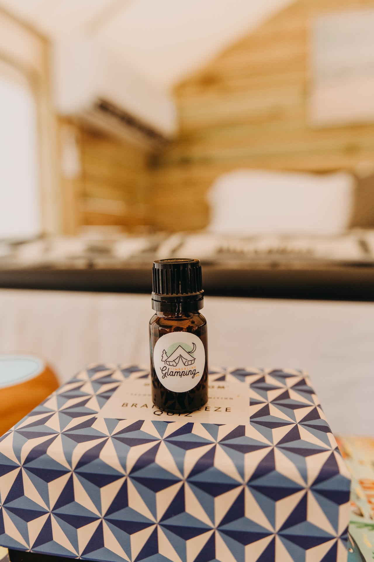 Signature Diffusing Oil